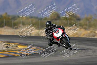 media/Dec-17-2022-SoCal Trackdays (Sat) [[224abd9271]]/Turn 7 Set 1 (1125am)/